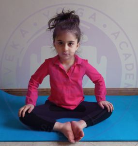 وضعیت پروانه یوگای کودک