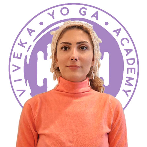 سارا نیک نژاد مربی یوگای کودک