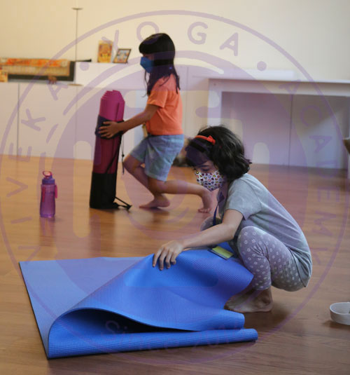 برگزاری کارگاه یوگا برای کودکان